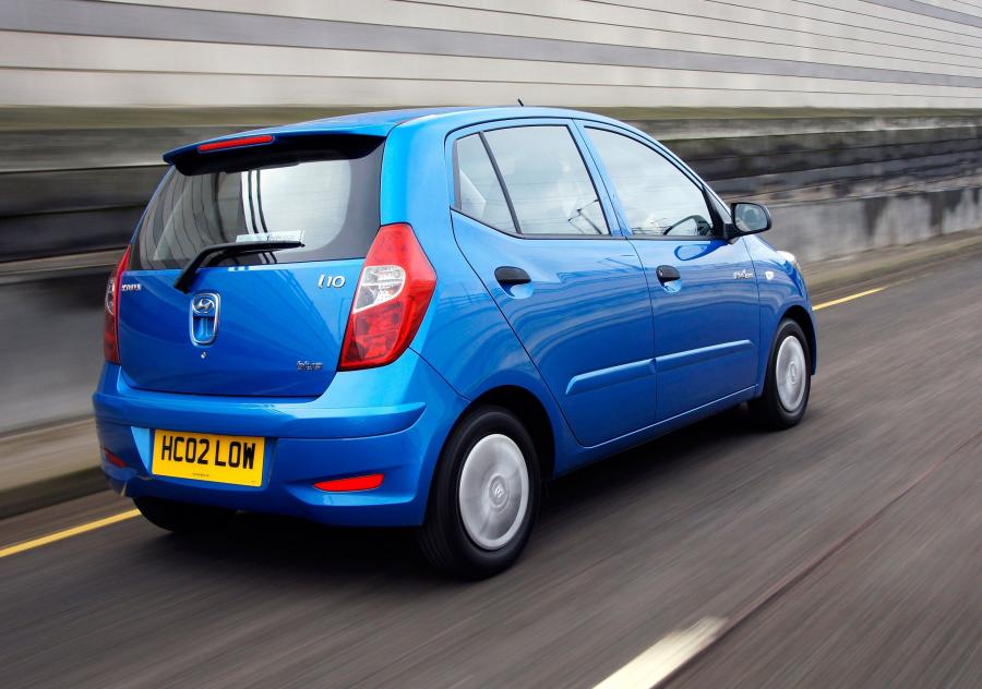  Hyundai i10 2011 года  (фото 14 из 21)